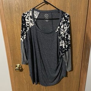 Like New Long Sleeve Raglan Top 3XL